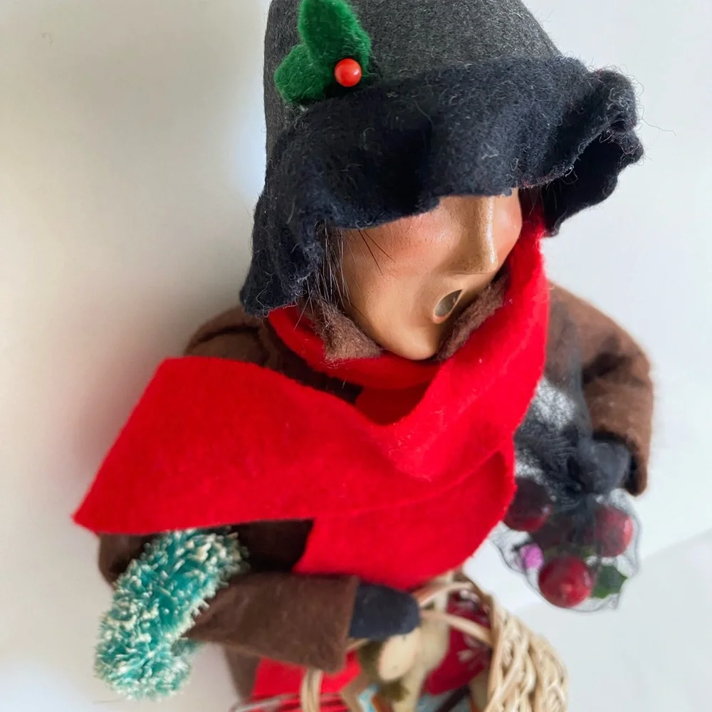 Byers Choice Carolers 1998 